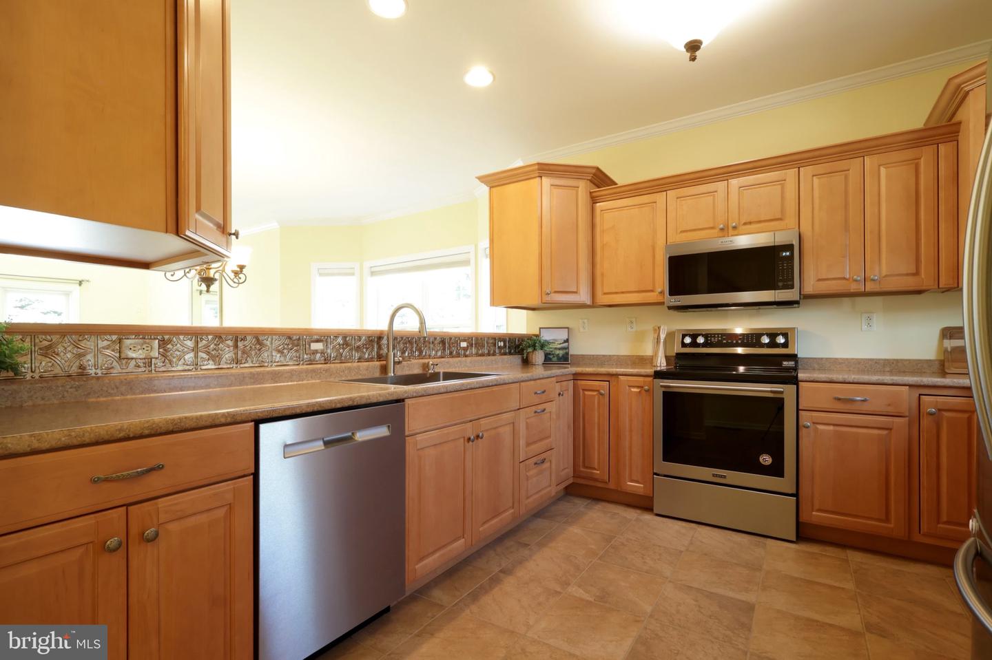 411 Stony Pointe Dr Property Photo 7