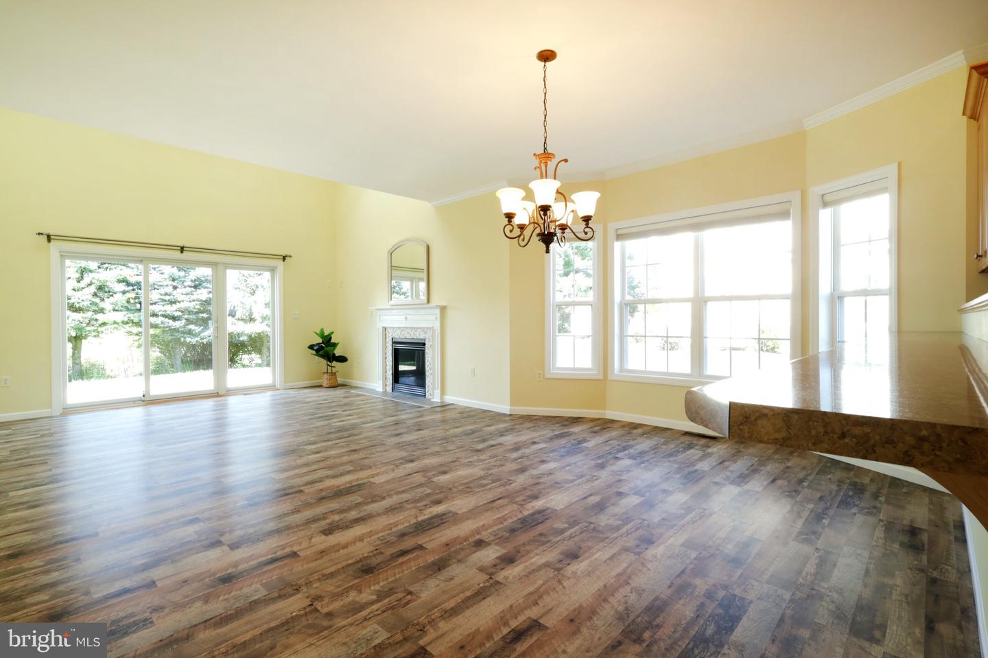 411 Stony Pointe Dr Property Photo 13