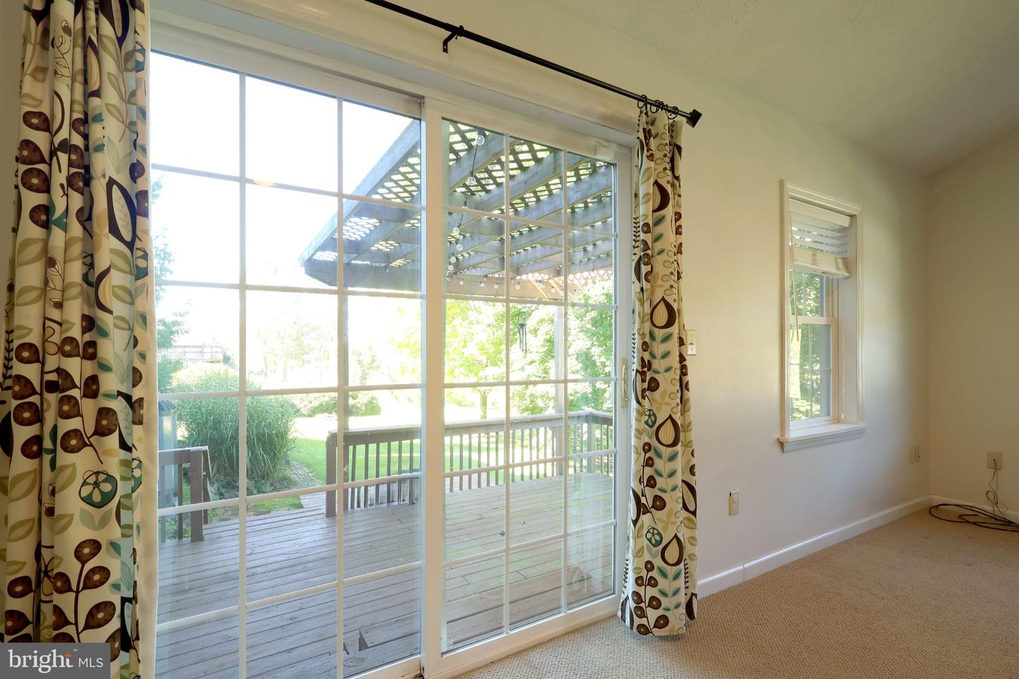220 Reichenbaugh Ln Property Photo 11