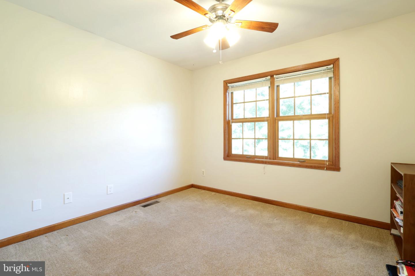 220 Reichenbaugh Ln Property Photo 25