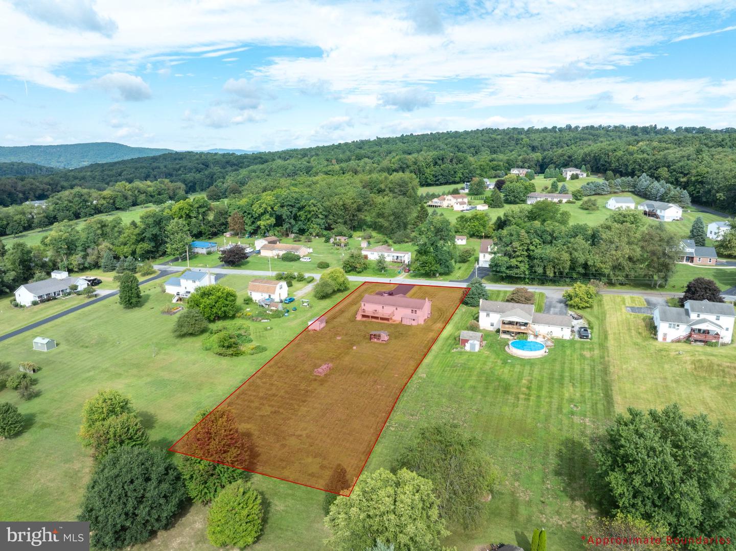 472 Nilson Rd Property Photo 4