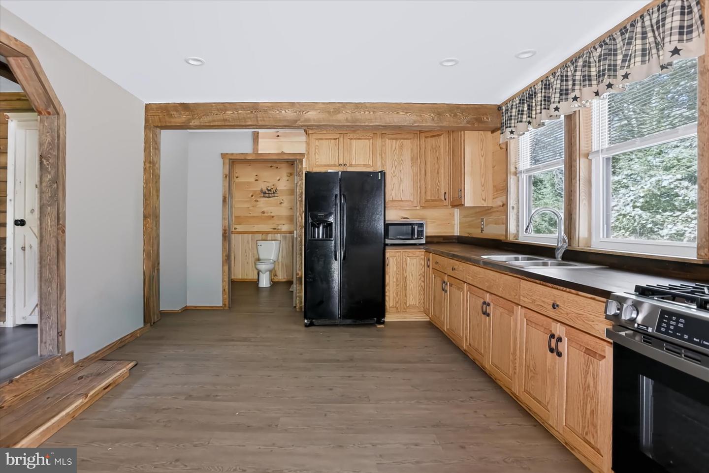 115 Summit Rd Property Photo 7