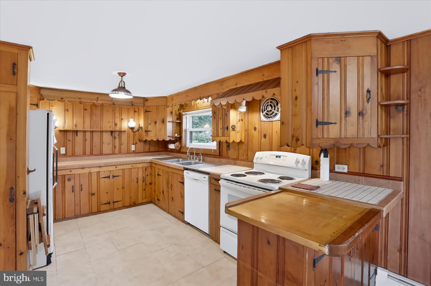 107 Serge St Property Photo 10