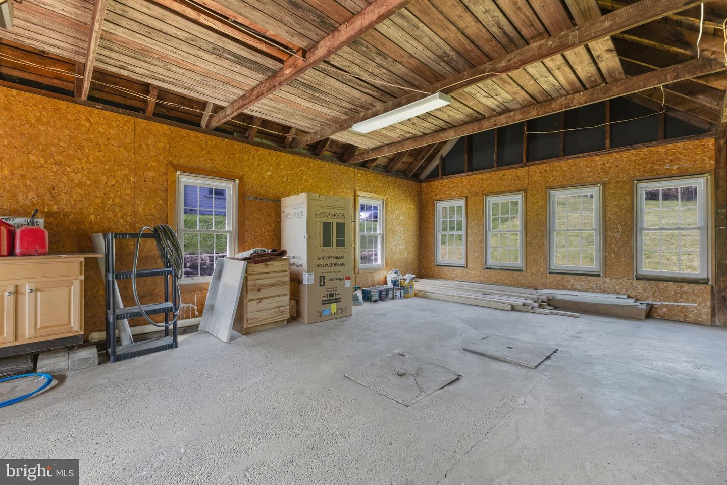 210 E Main St Property Photo 58