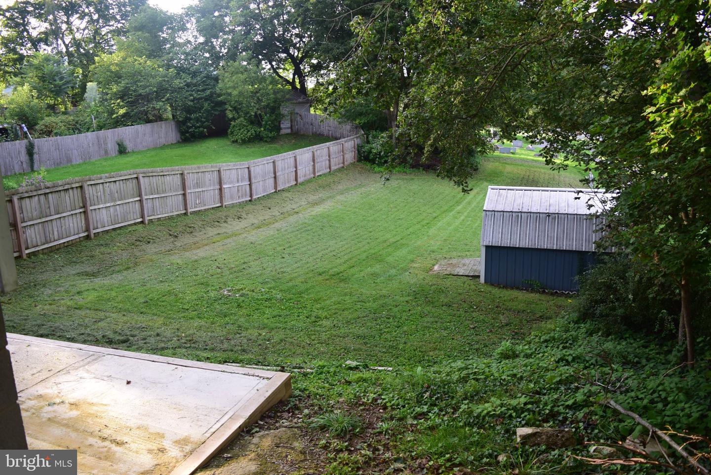 479 E High St Property Photo 16
