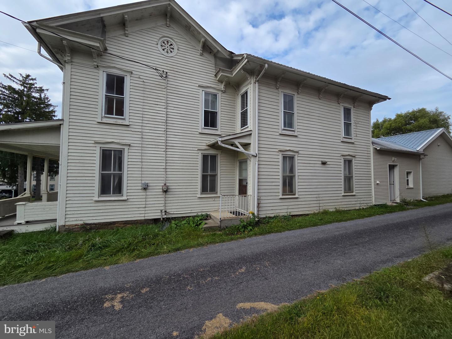 500 Main St Property Photo 3