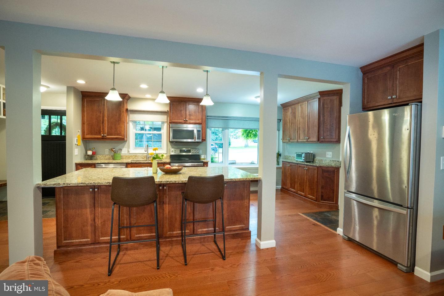 461 Canterbury Dr Property Photo 22
