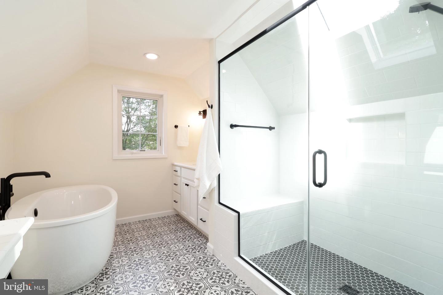 1304 Megan Dr Property Photo 56