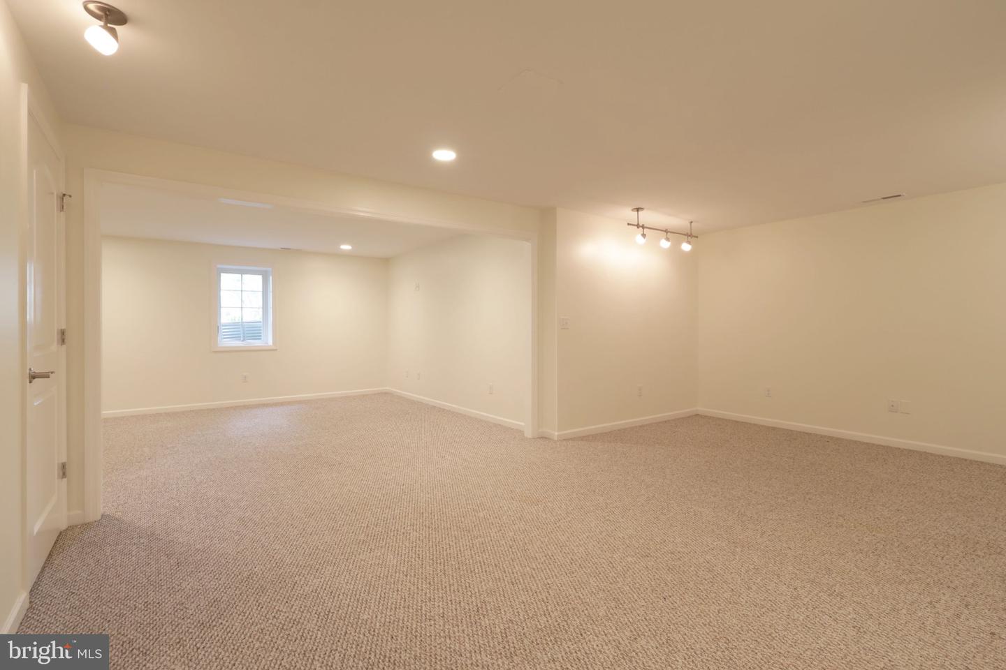 1304 Megan Dr Property Photo 80