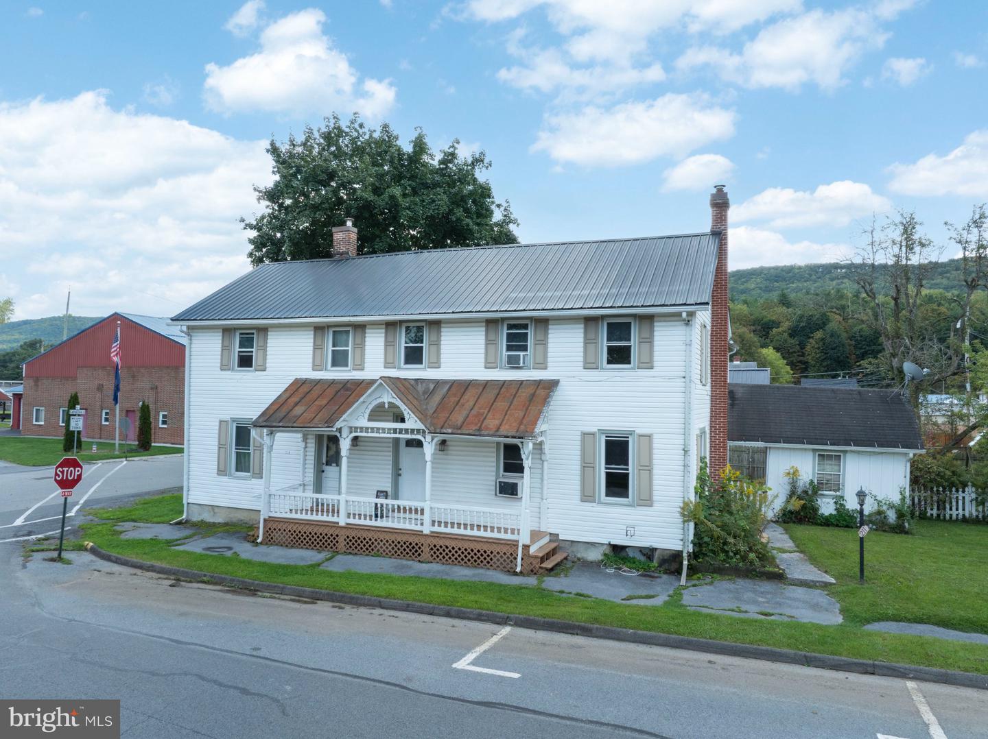 213 MARKET ST