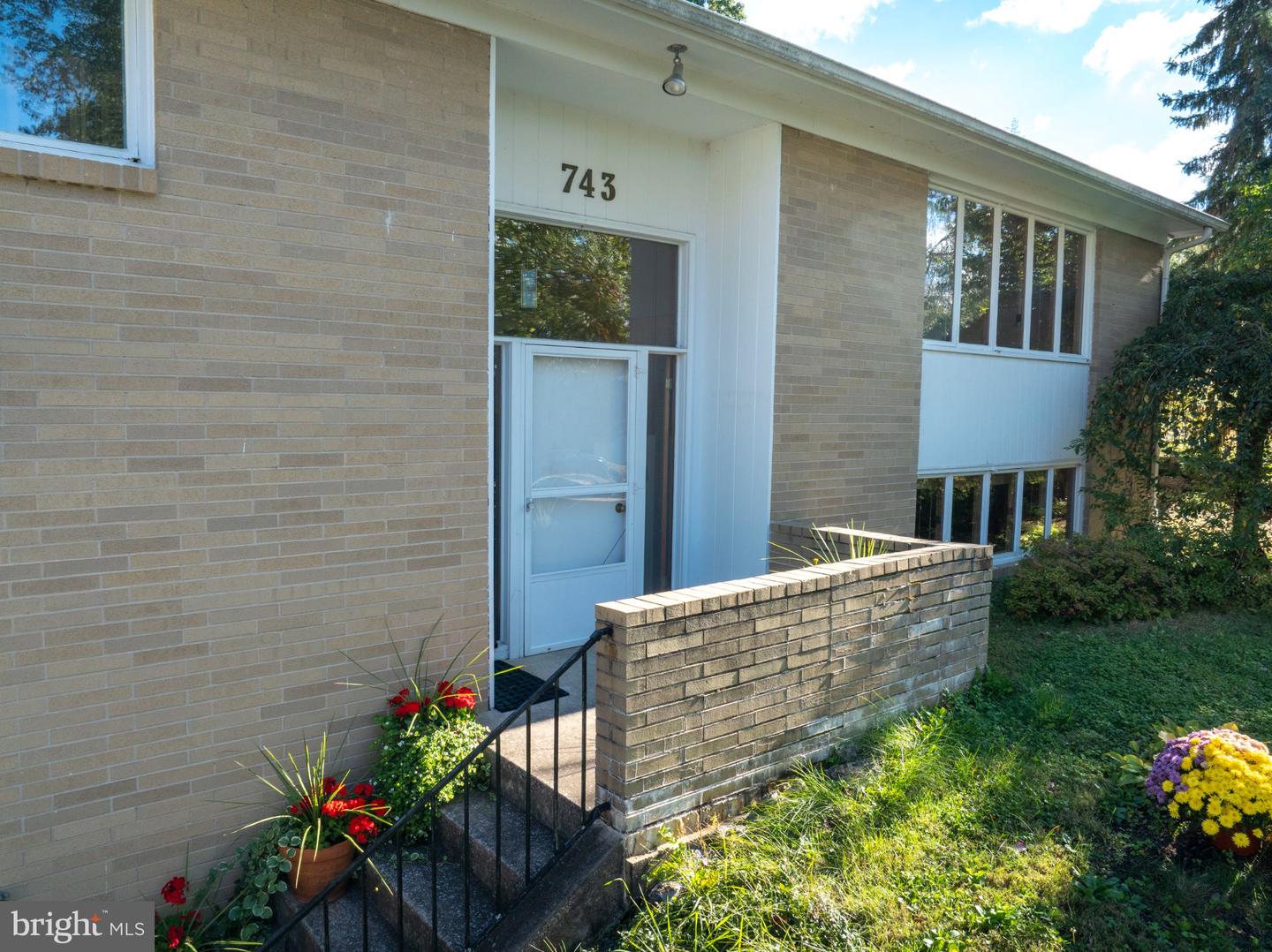 743 Glenn Rd Property Photo 16