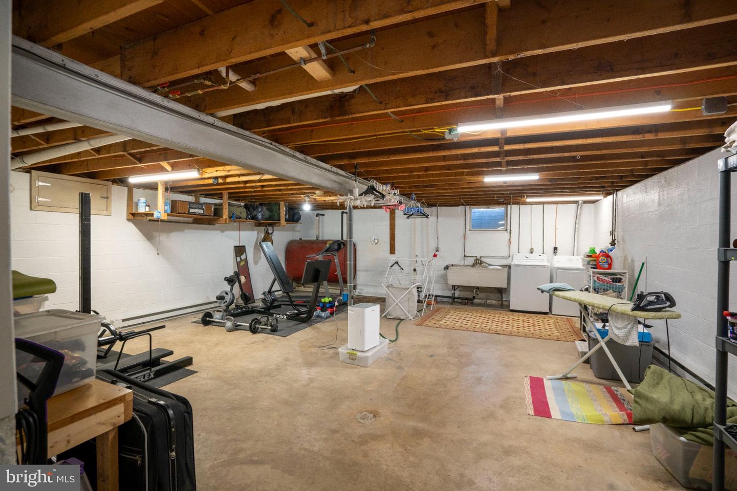 157 W Clearview Ave Property Photo 34