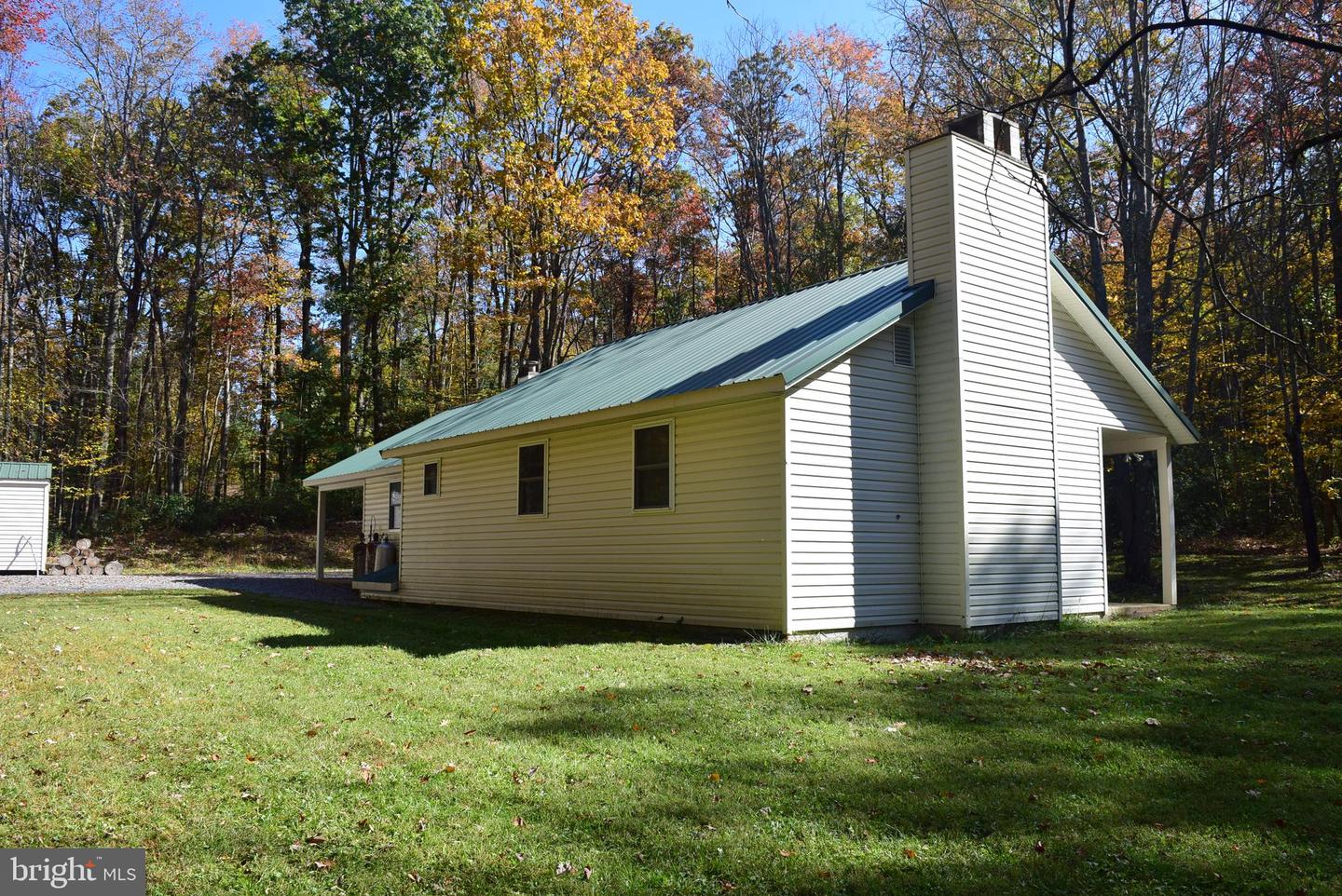 807 Sand Springs Rd Property Photo