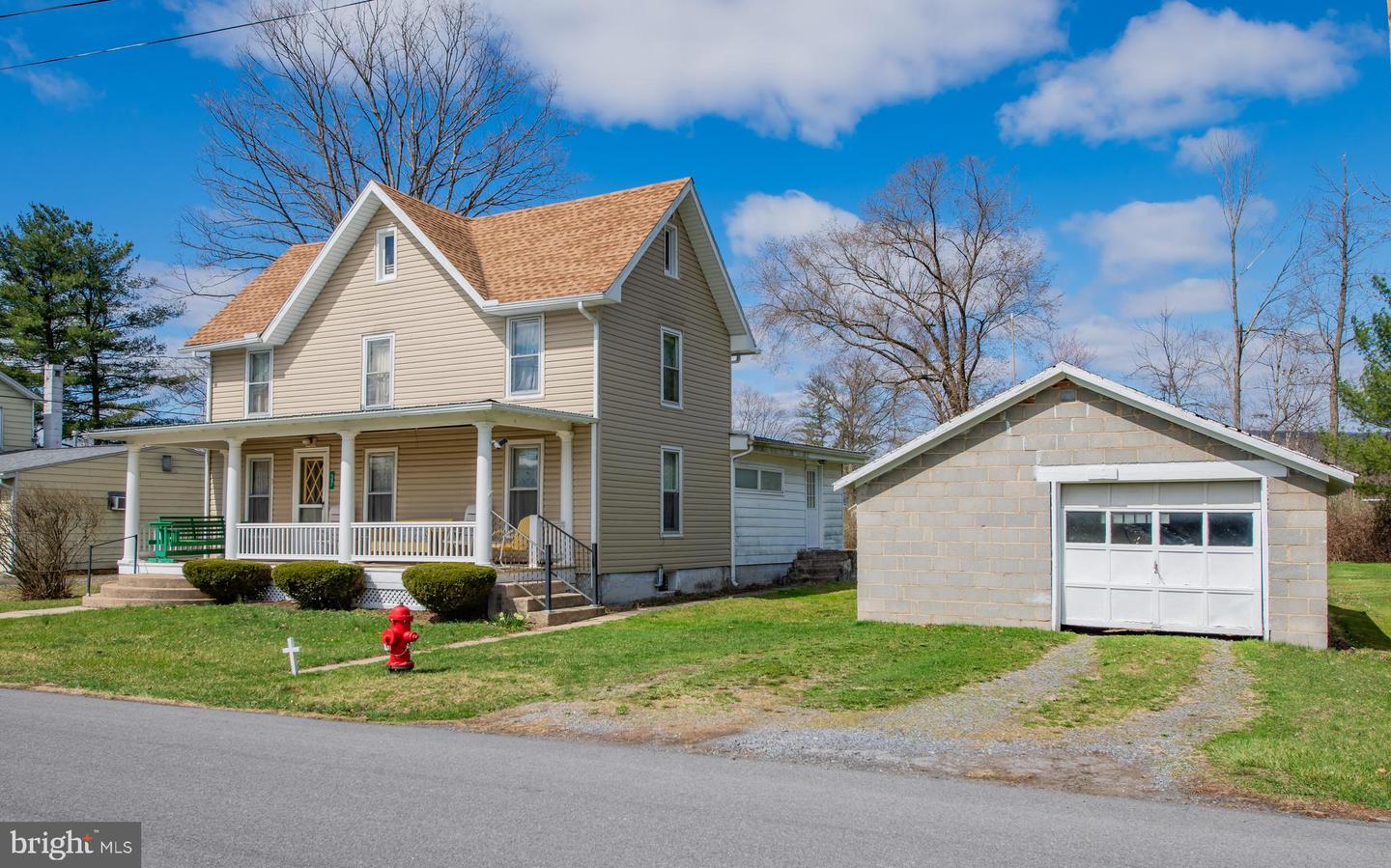 37 Fairview Street Property Photo