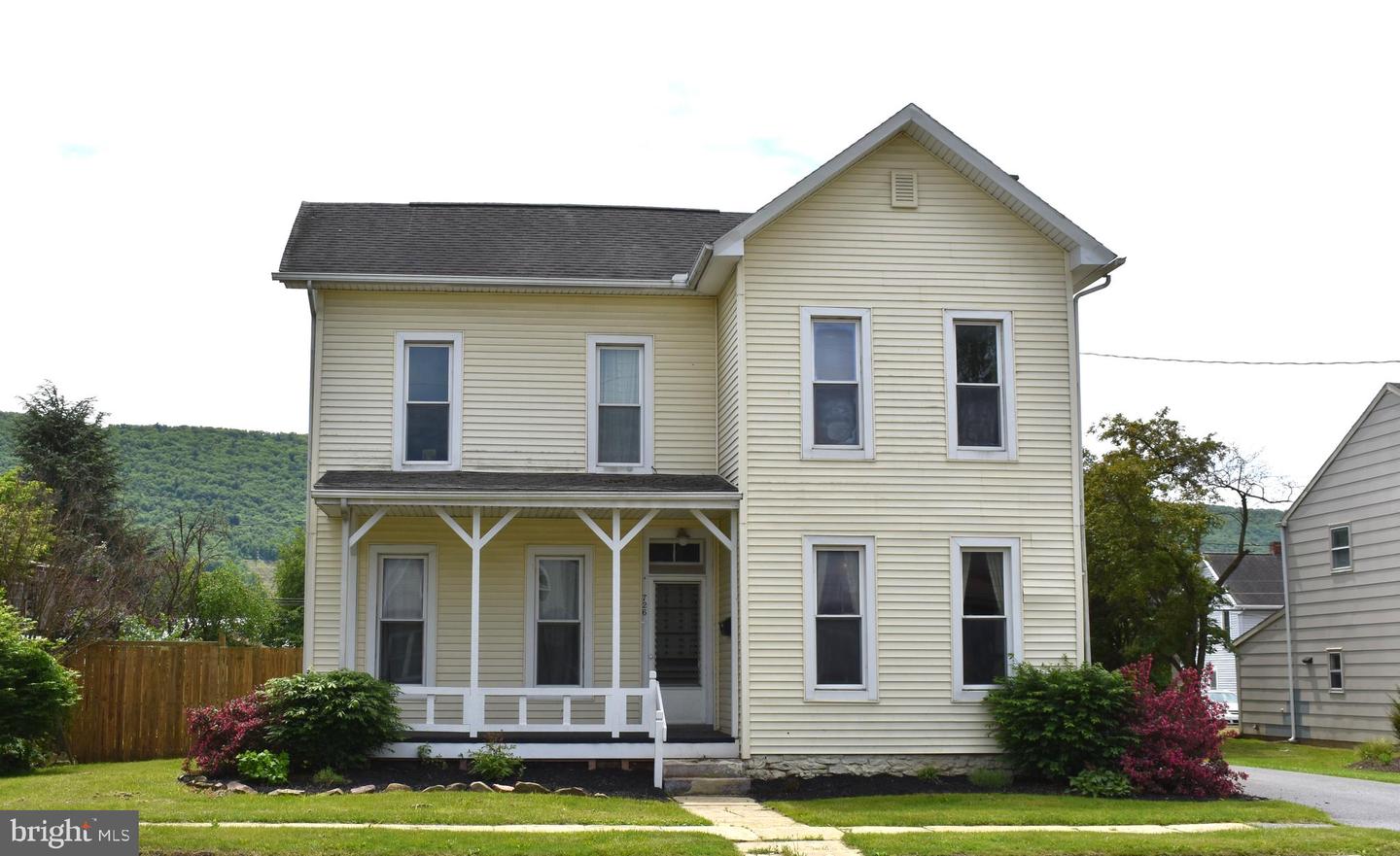 726 E MAIN STREET