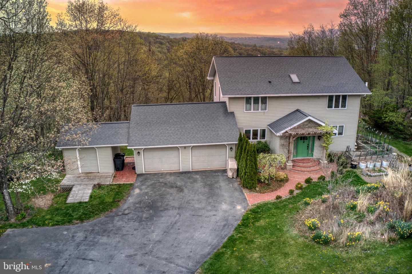 2312 TEABERRY LN