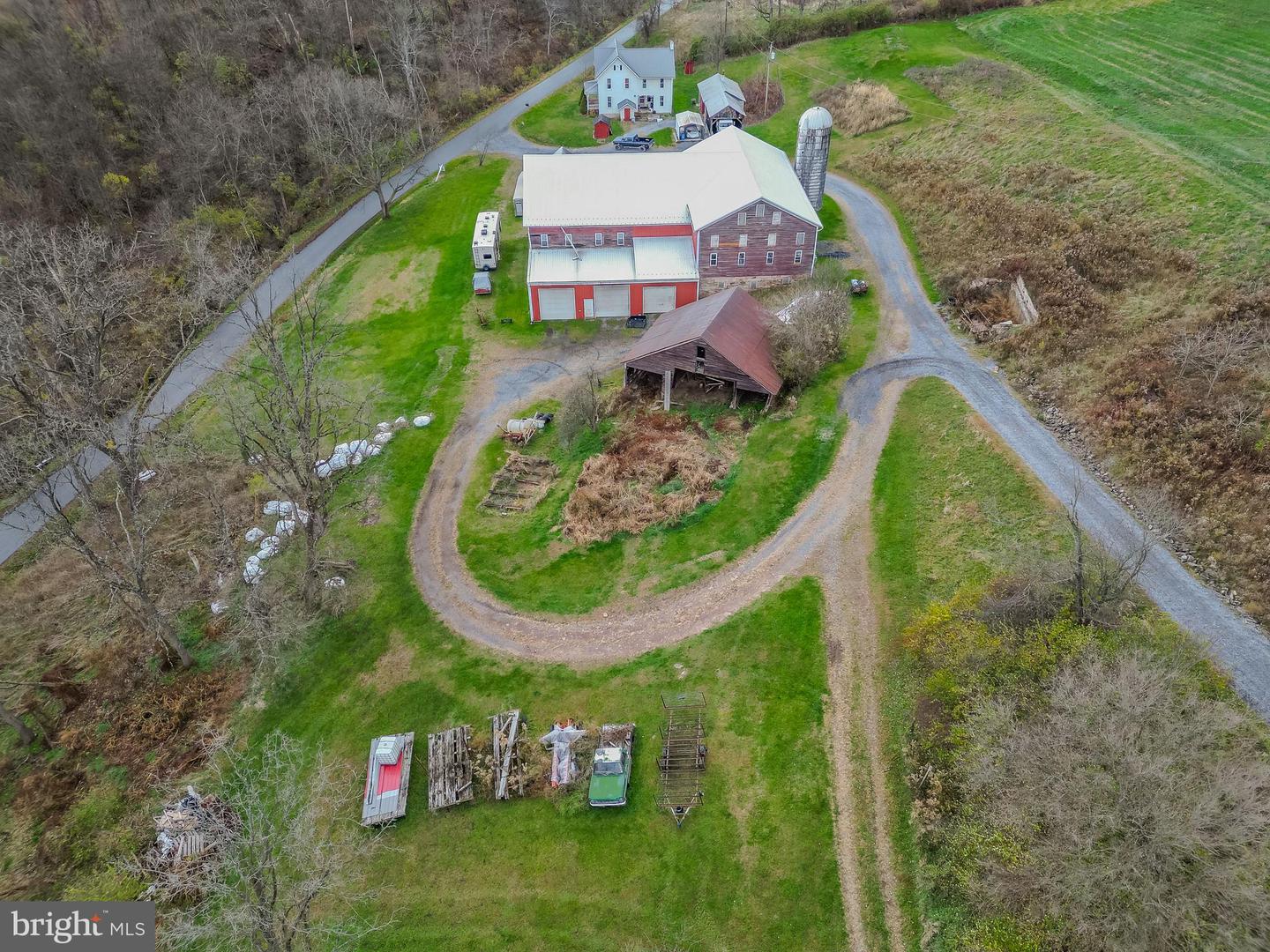 1840 Masden Hollow Rd Property Photo 1
