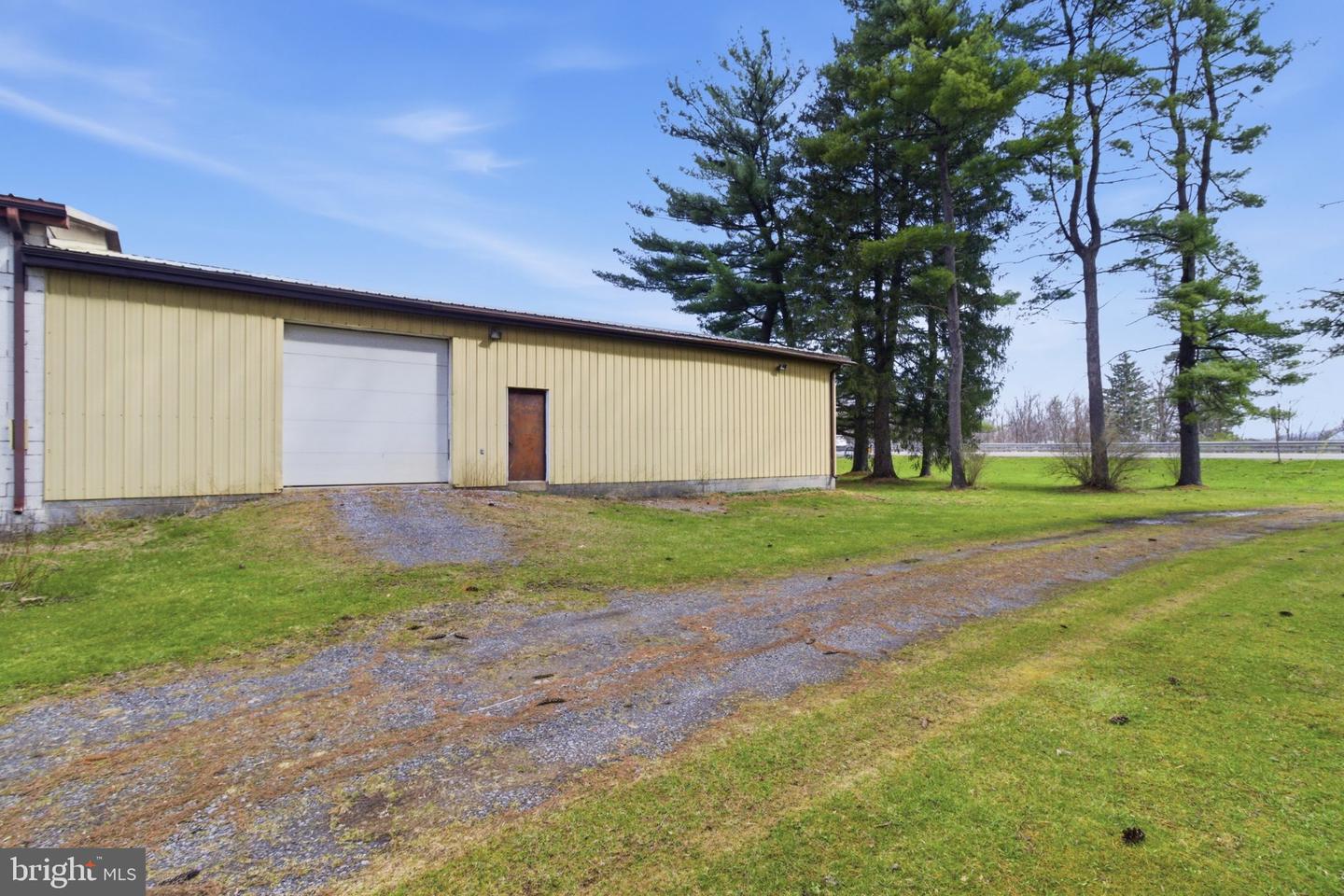 3250 Eagle Valley Rd Property Photo 27