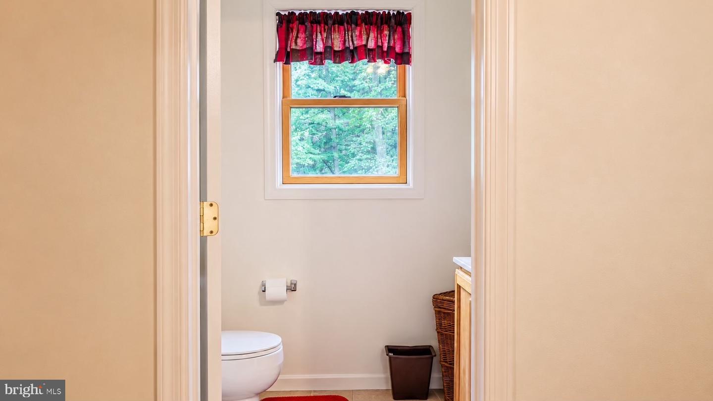 2977 Queens Run Rd Property Photo 34