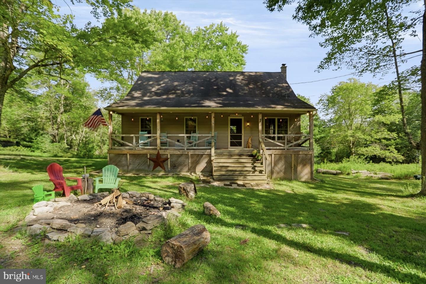145 S Springbrook Rd Property Photo 1