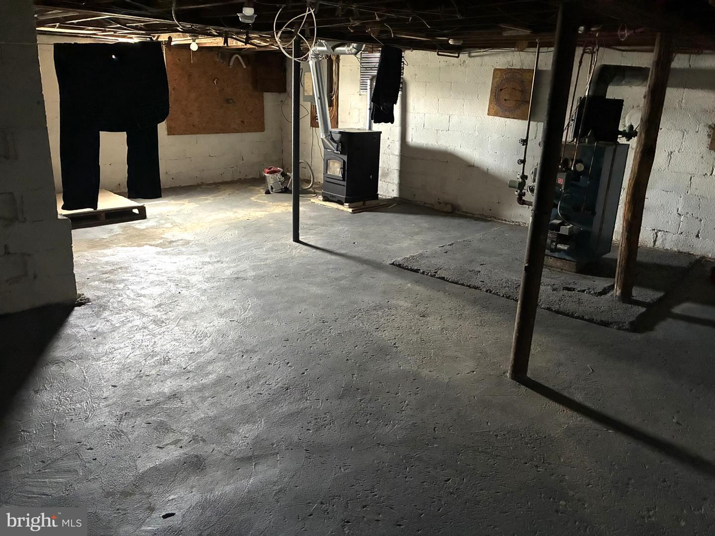 120 W Main St Property Photo 41