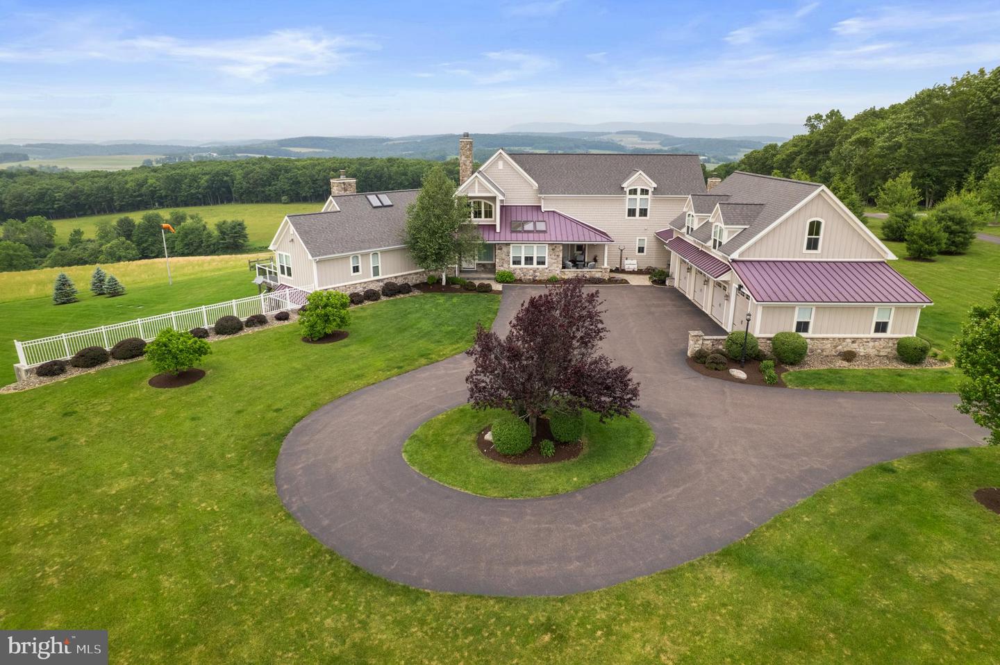 53 AIRPORT RD
