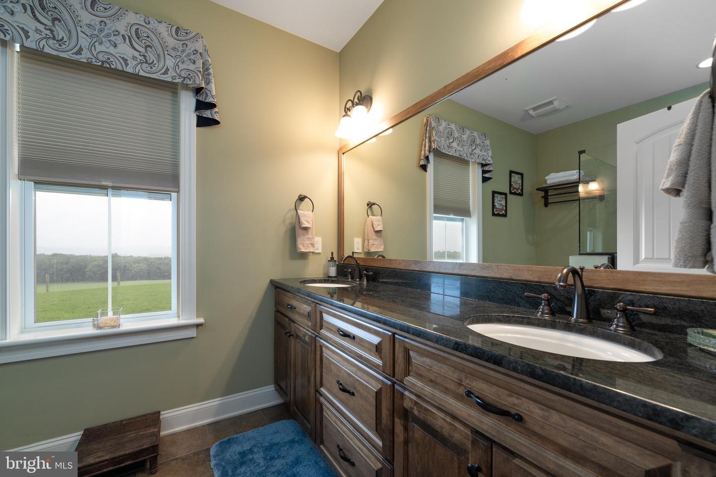 53 Airport Rd Property Photo 29