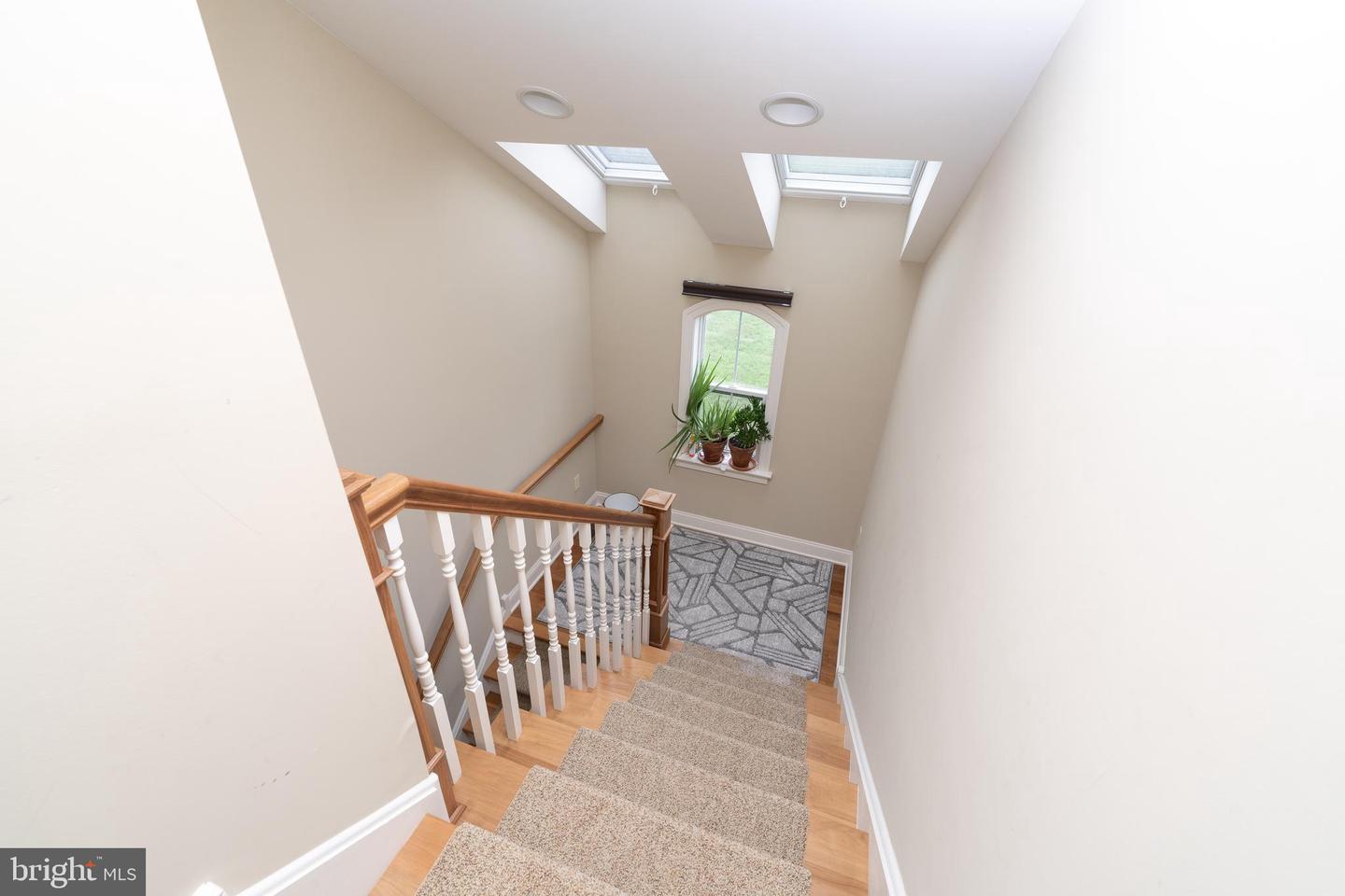 53 Airport Rd Property Photo 31