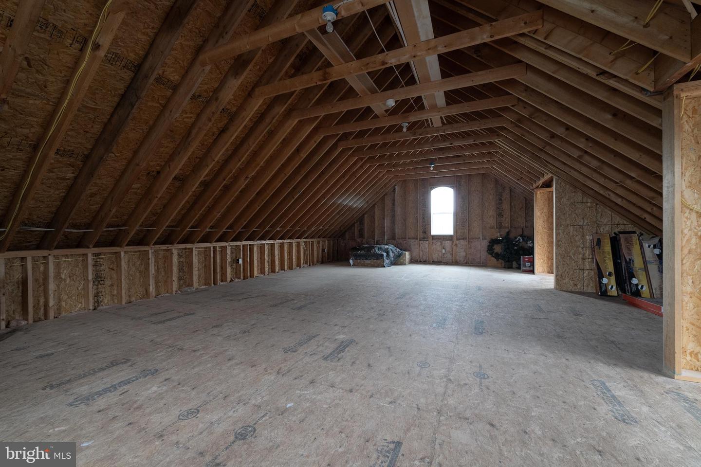 53 Airport Rd Property Photo 46