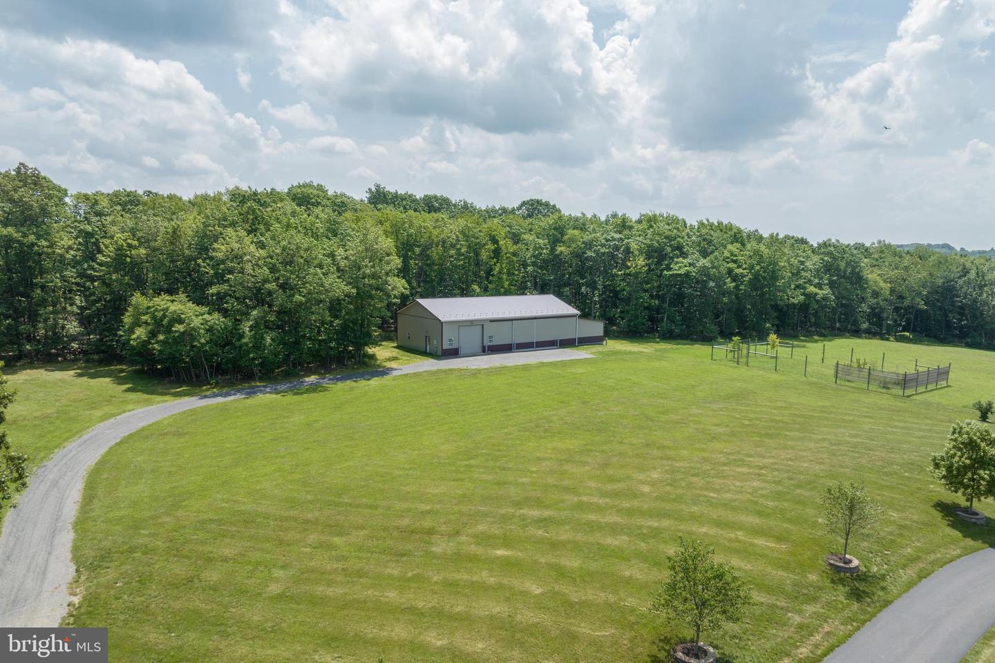 53 Airport Rd Property Photo 48