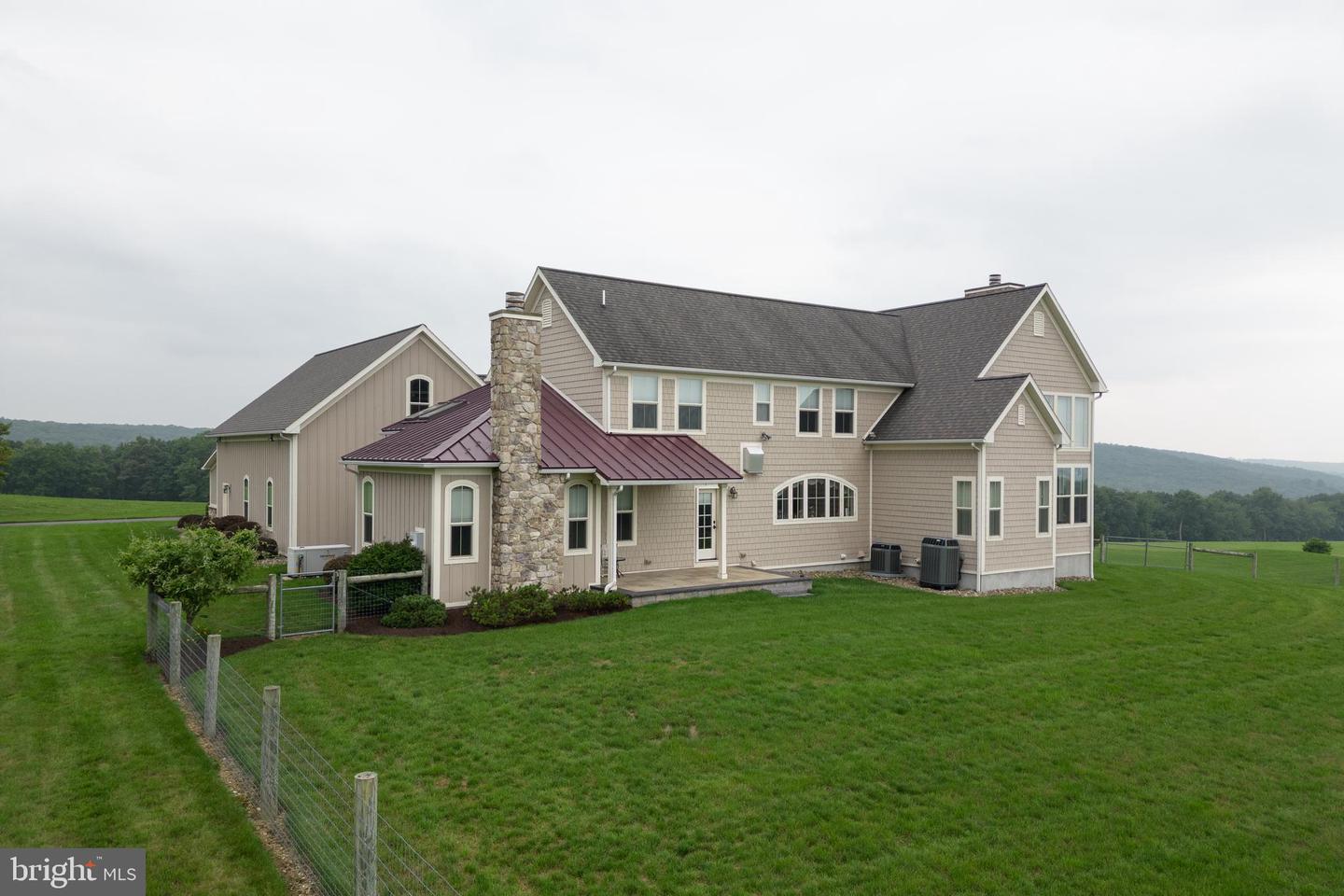 53 Airport Rd Property Photo 54