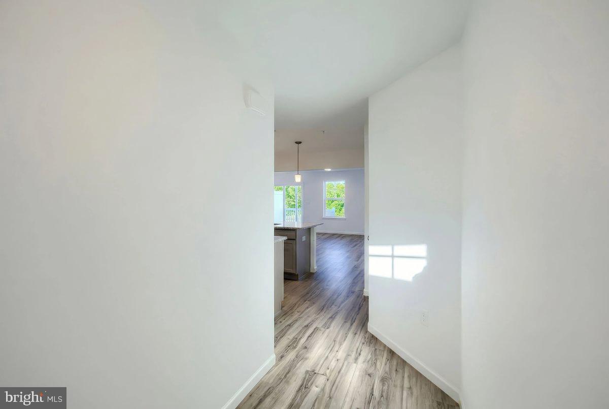 20-102 Julian Dr #lot 31 Property Photo 10