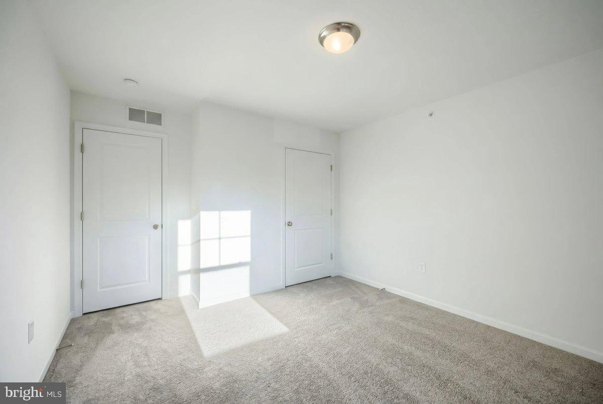 20-102 Julian Dr #lot 31 Property Photo 32