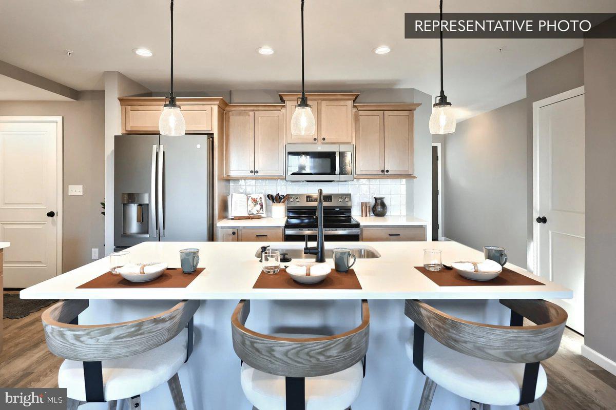 19-103 Julian Dr #lot 12 Property Photo 8