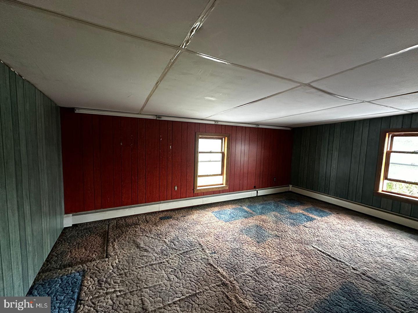 224 Middle Rd Property Photo 48
