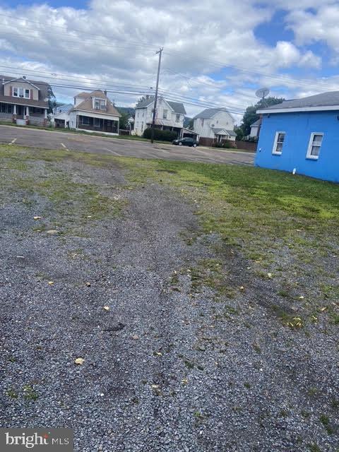 13281330 Front St W Property Photo 6