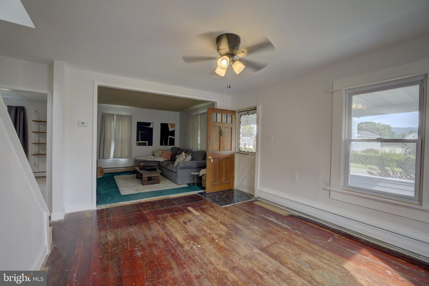 1544 2nd Ave Property Photo 13