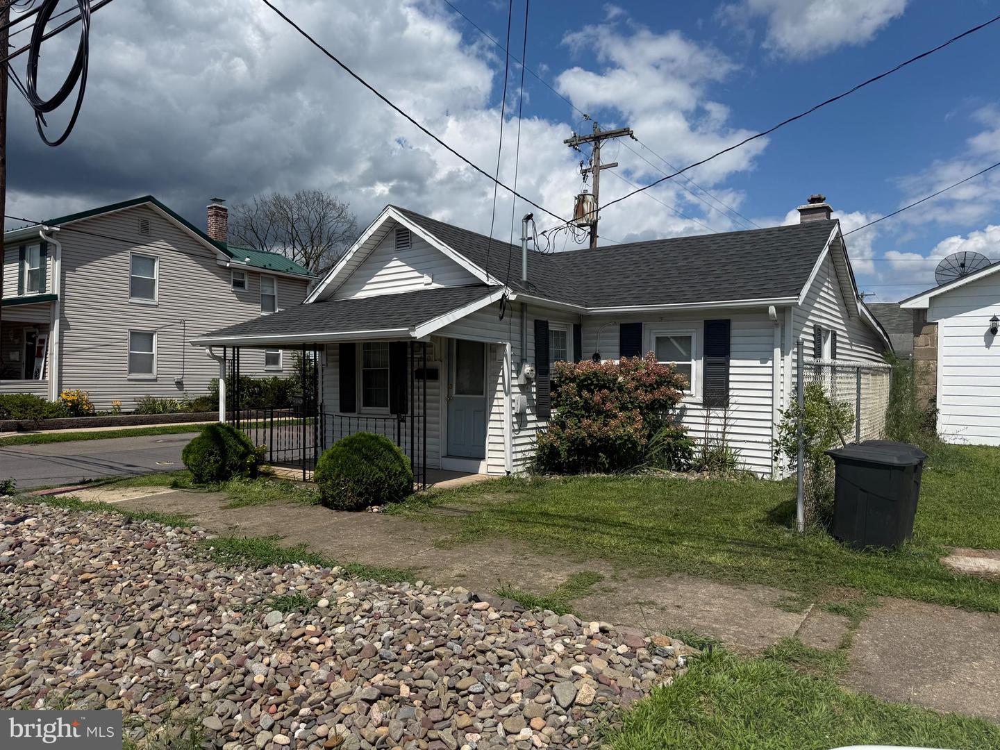 810 Chestnut St Property Photo 1