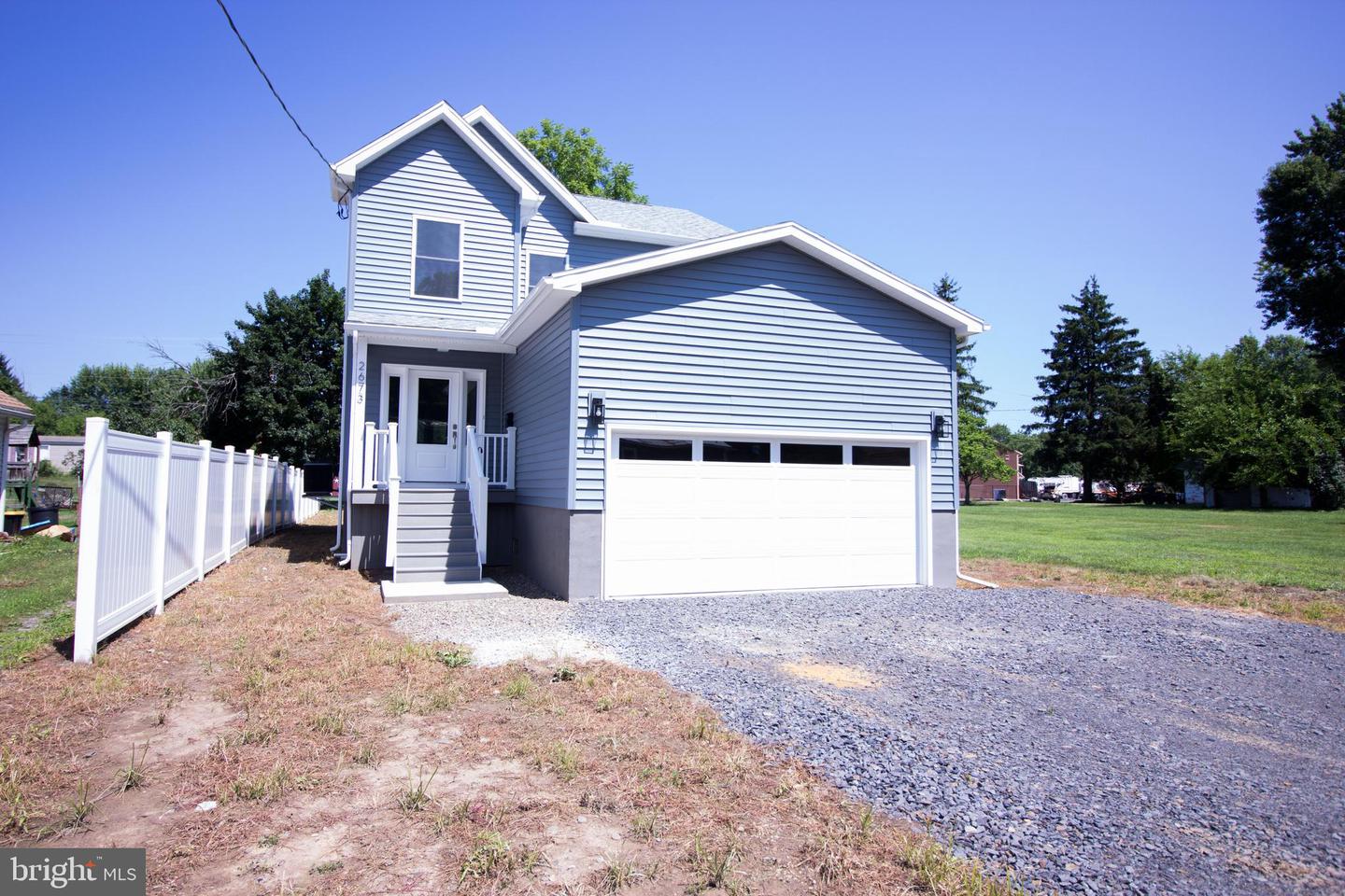 2673 Old Berwick Rd Property Photo 1