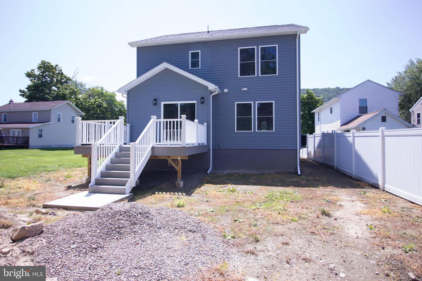 2673 Old Berwick Rd Property Photo 29