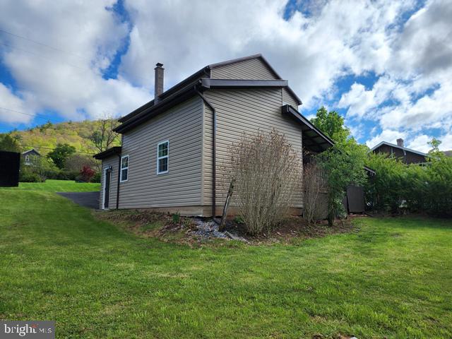 10366 Main St Property Photo 5