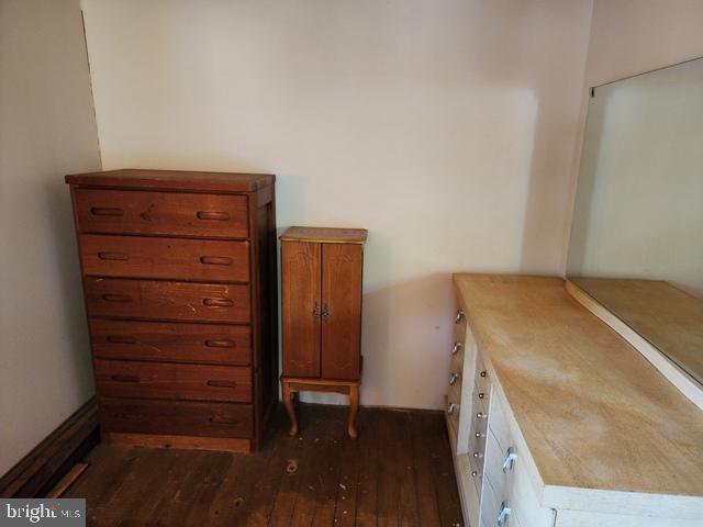 10366 Main St Property Photo 35