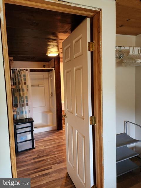 10366 Main St Property Photo 37