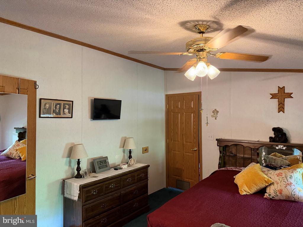 871 Hillcrest Dr Property Photo 24