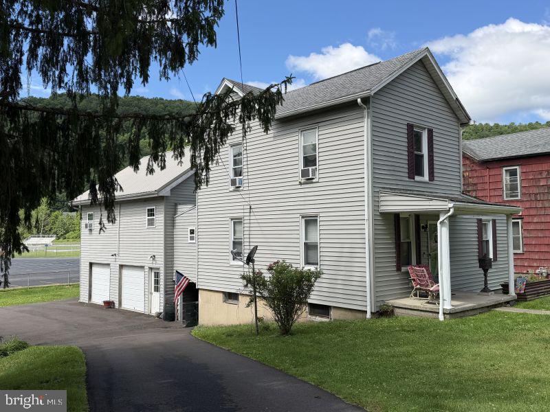 423 W Allegany Ave Property Photo 3