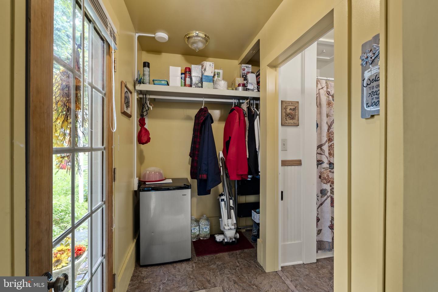 7227 3rd St. Property Photo 29