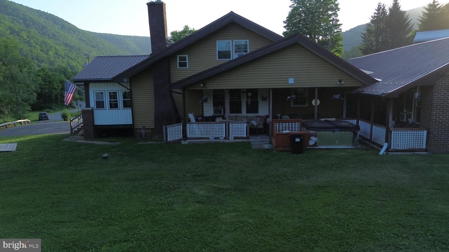 90 Crestline Rd Property Photo 6