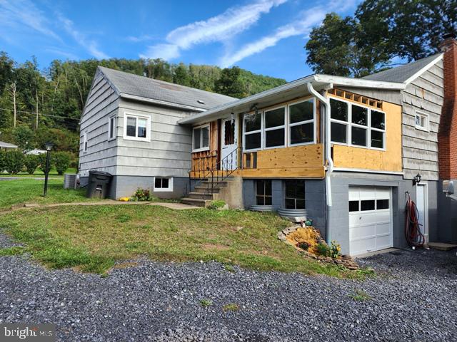85 Blackburn Rd Property Photo 1