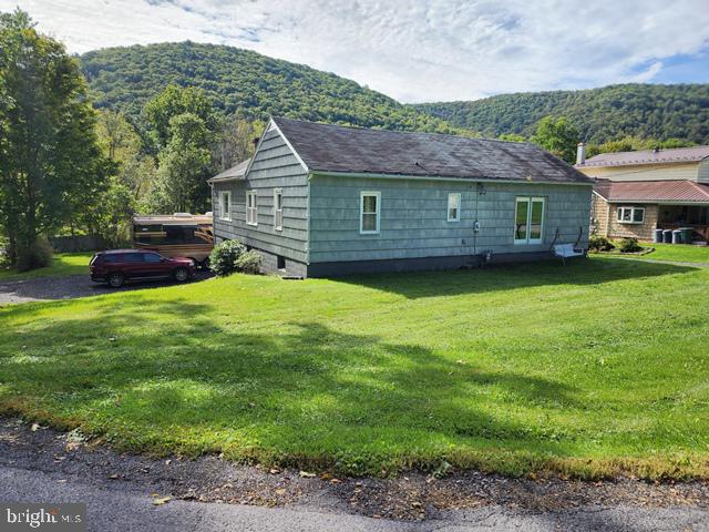 85 Blackburn Rd Property Photo 7