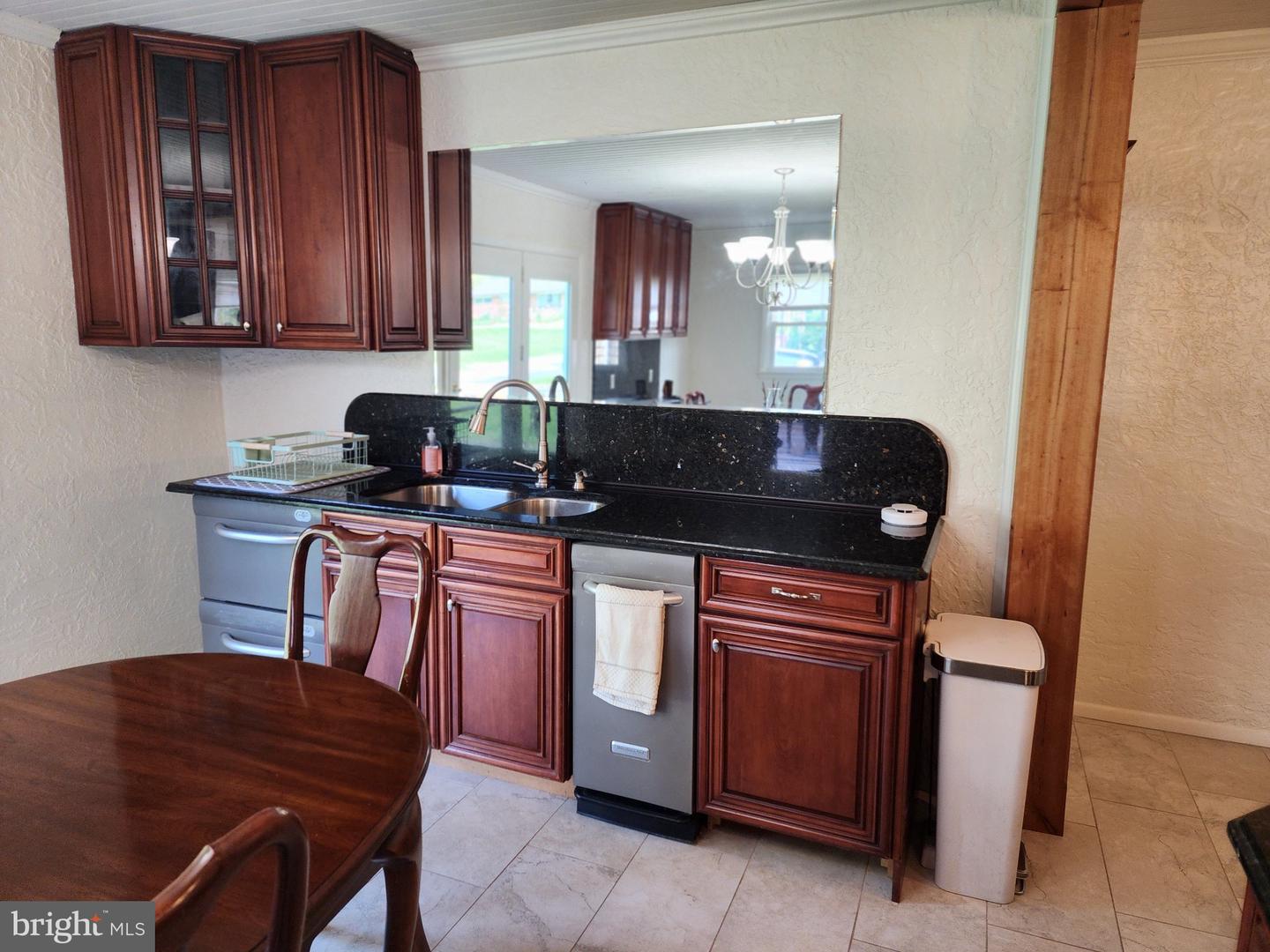 85 Blackburn Rd Property Photo 26